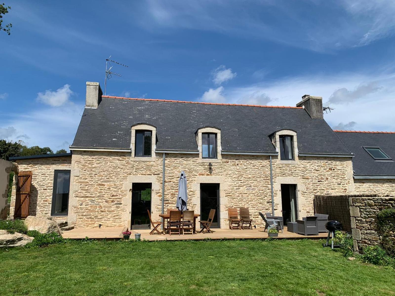 Les Ecuries Du Nevez Villa Ploneour-Lanvern Exterior photo
